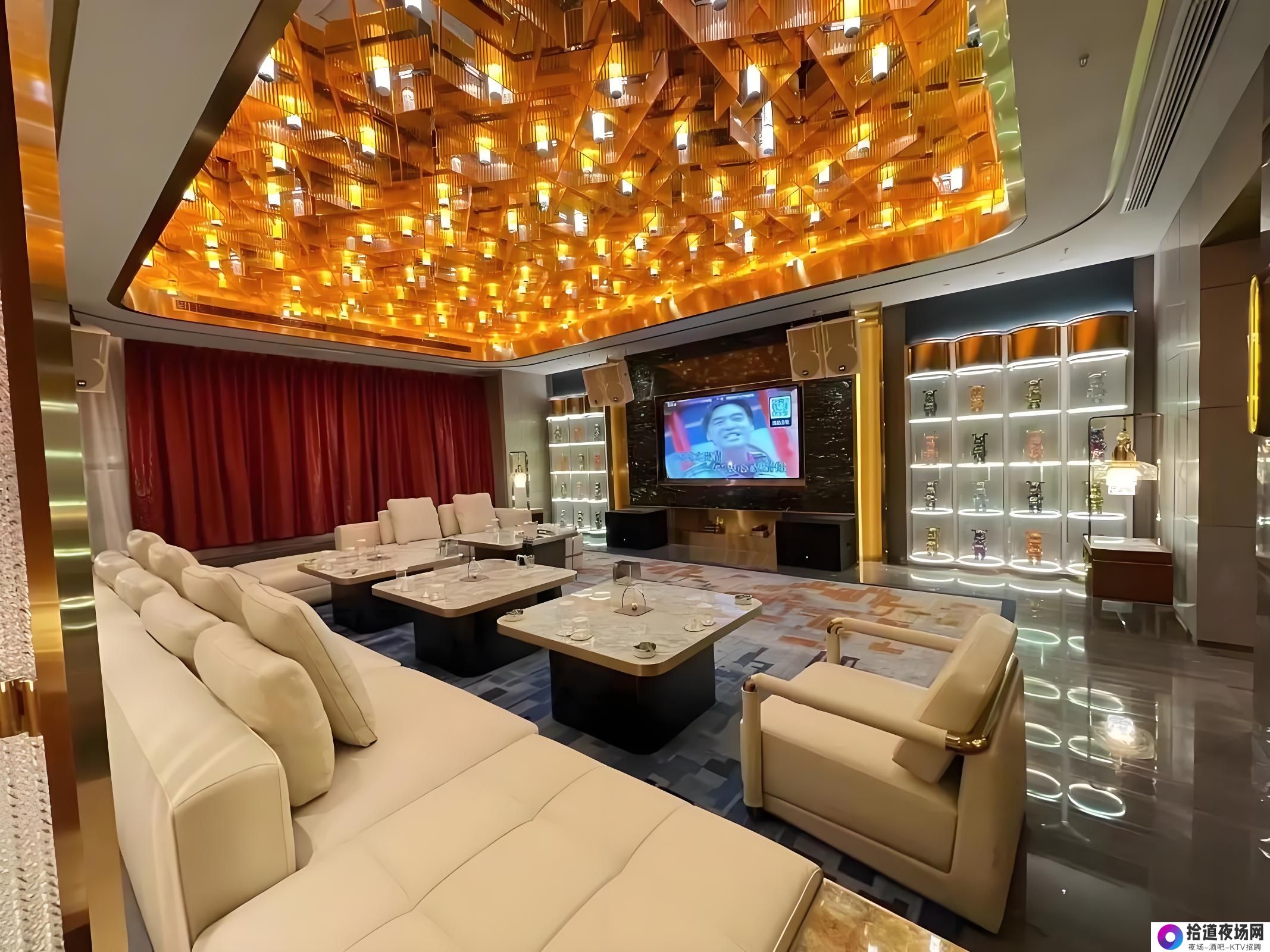 KTV服务员日结400招聘：高薪日结 机会无限